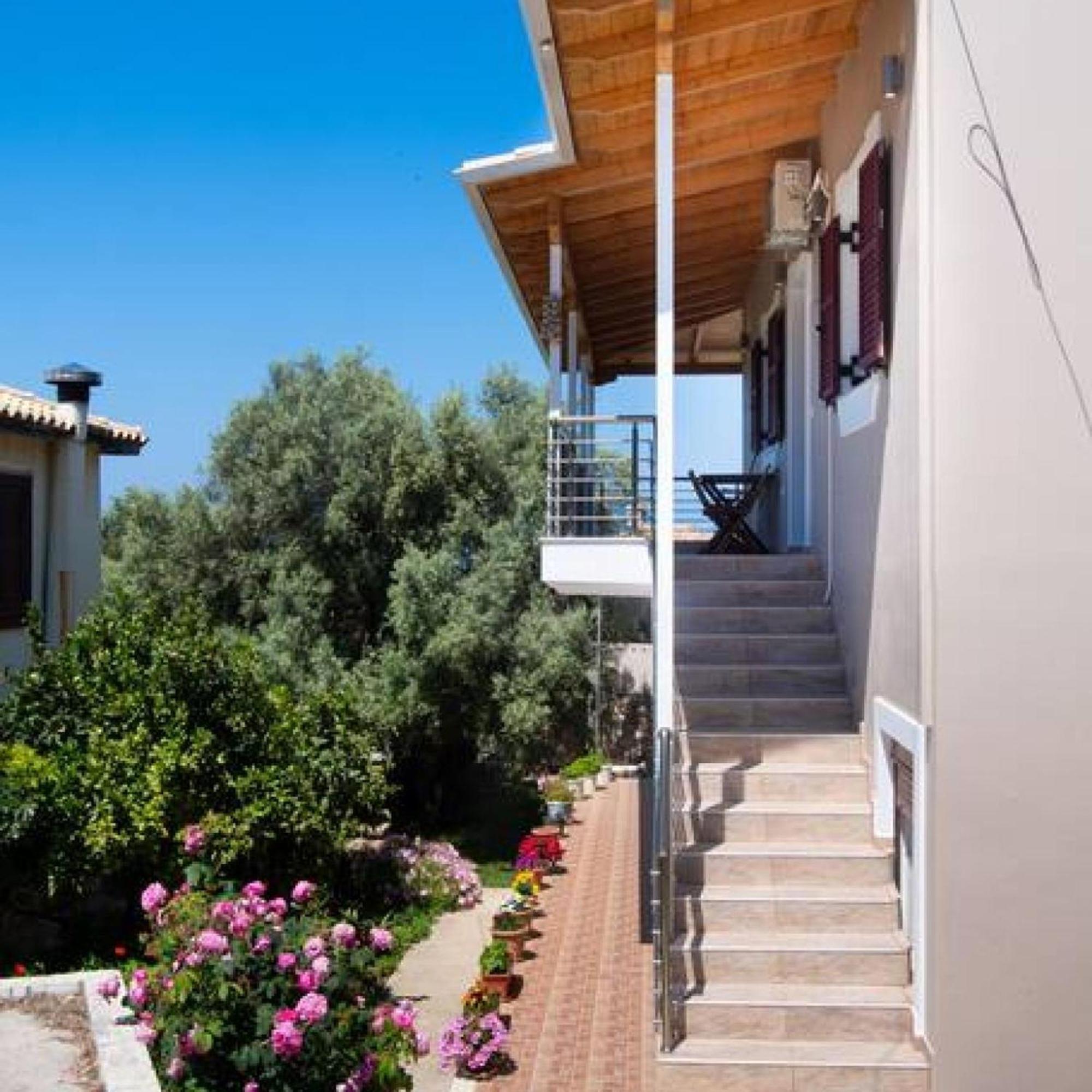 Kristo House - Tsoukalades Lefkada - Lefkada Bnb Tsoukaládhes Exterior foto